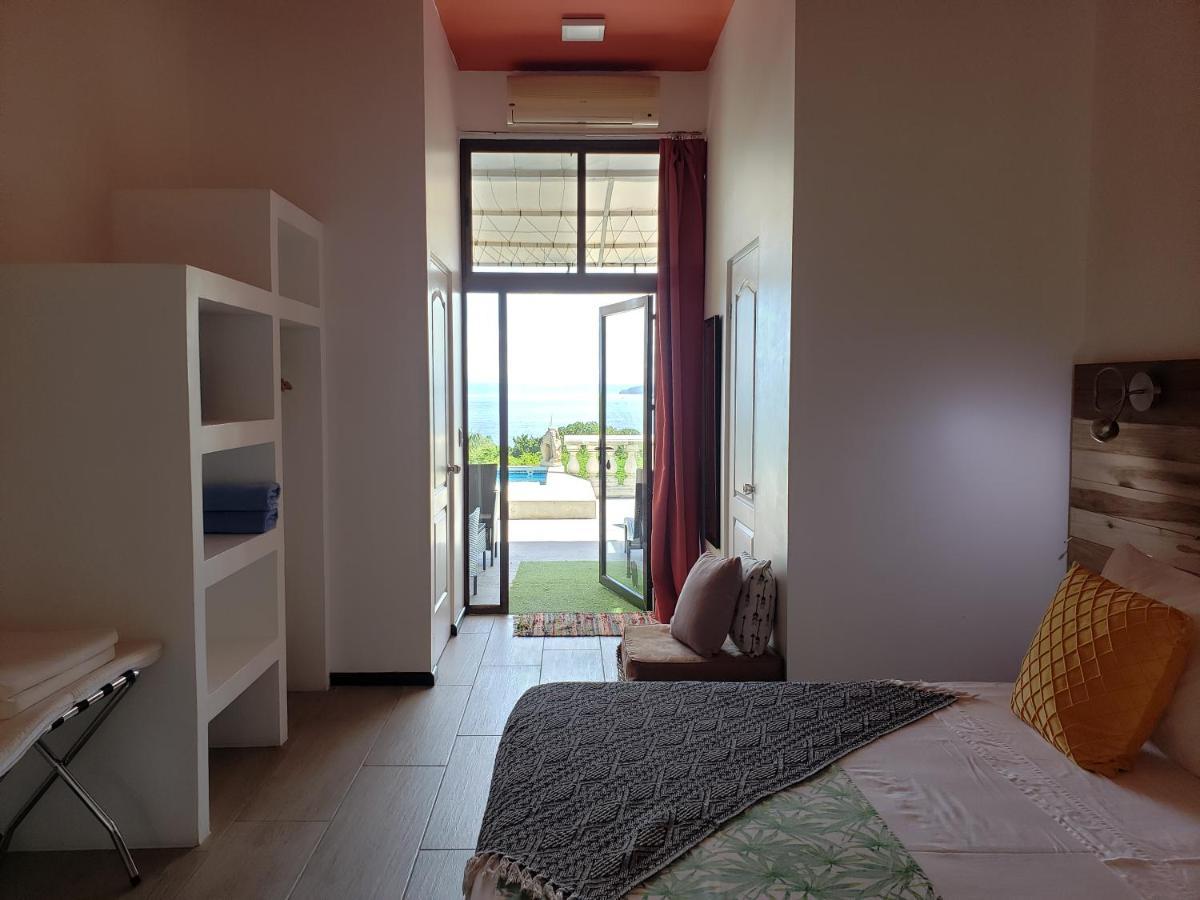 Pura Vista Hotel Playa Ocotal Exterior photo