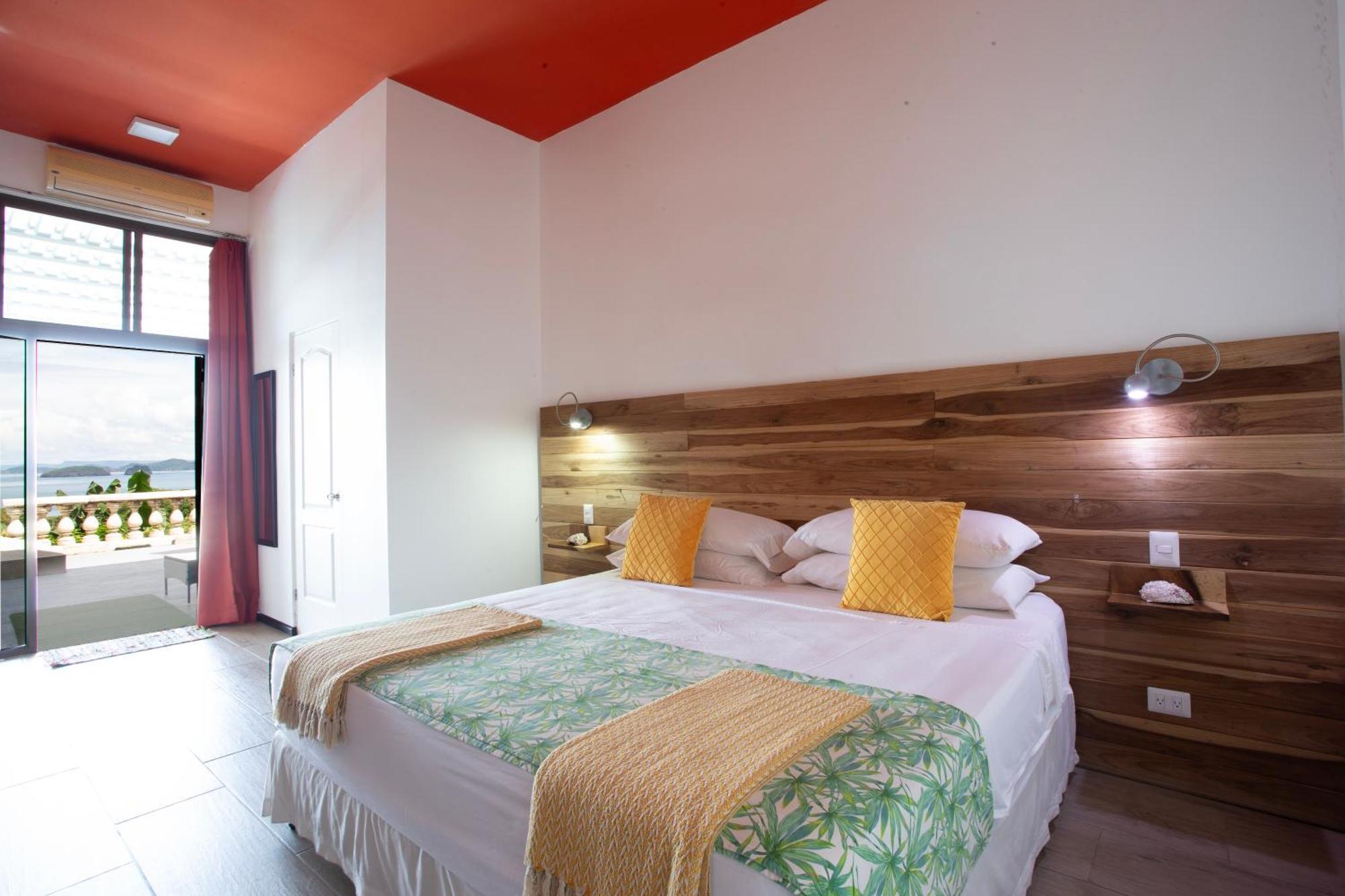 Pura Vista Hotel Playa Ocotal Exterior photo